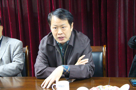 刘青华主委