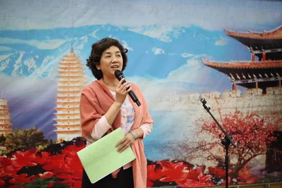 范承玲