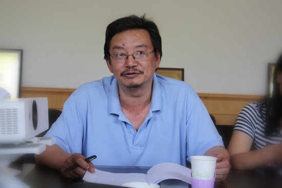 董文浩